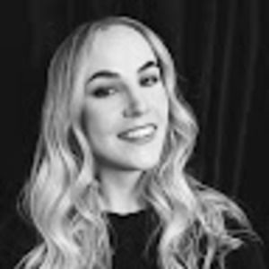 Meet your Posher, Abigail